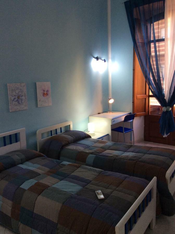 Alloggio Privato Giunic Cagliari Kültér fotó